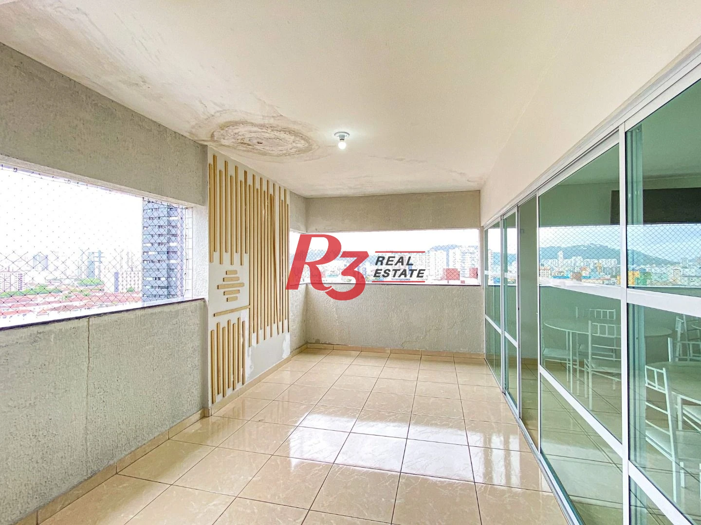 Apartamento com 1 dormitório à venda, 27 m² por R$ 300.000,00 - Macuco - Santos/SP