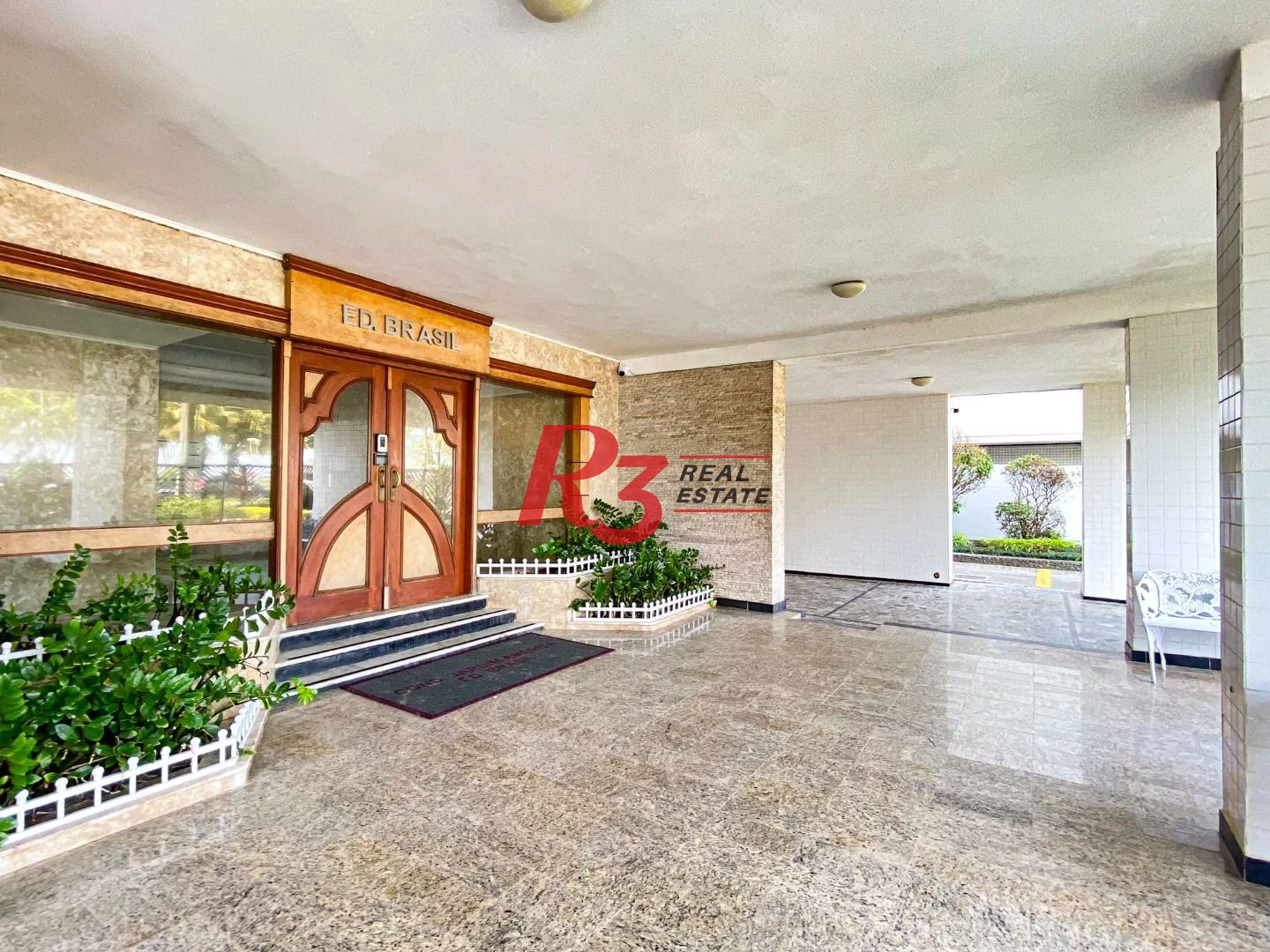 Apartamento com 2 dormitórios à venda, 108 m² por R$ 895.000,00 - Embaré - Santos/SP