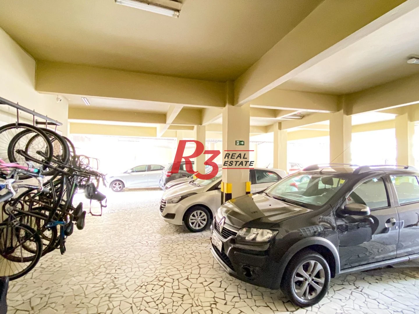 Apartamento com 3 dormitórios à venda, 104 m² por R$ 550.000,00 - Campo Grande - Santos/SP
