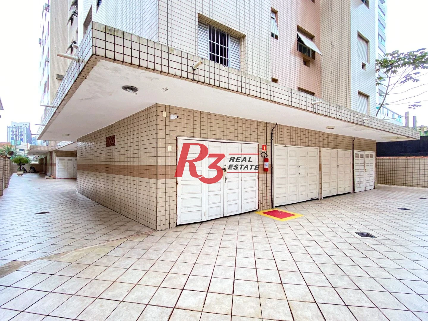Apartamento com 3 dormitórios à venda, 143 m² por R$ 600.000,00 - Campo Grande - Santos/SP
