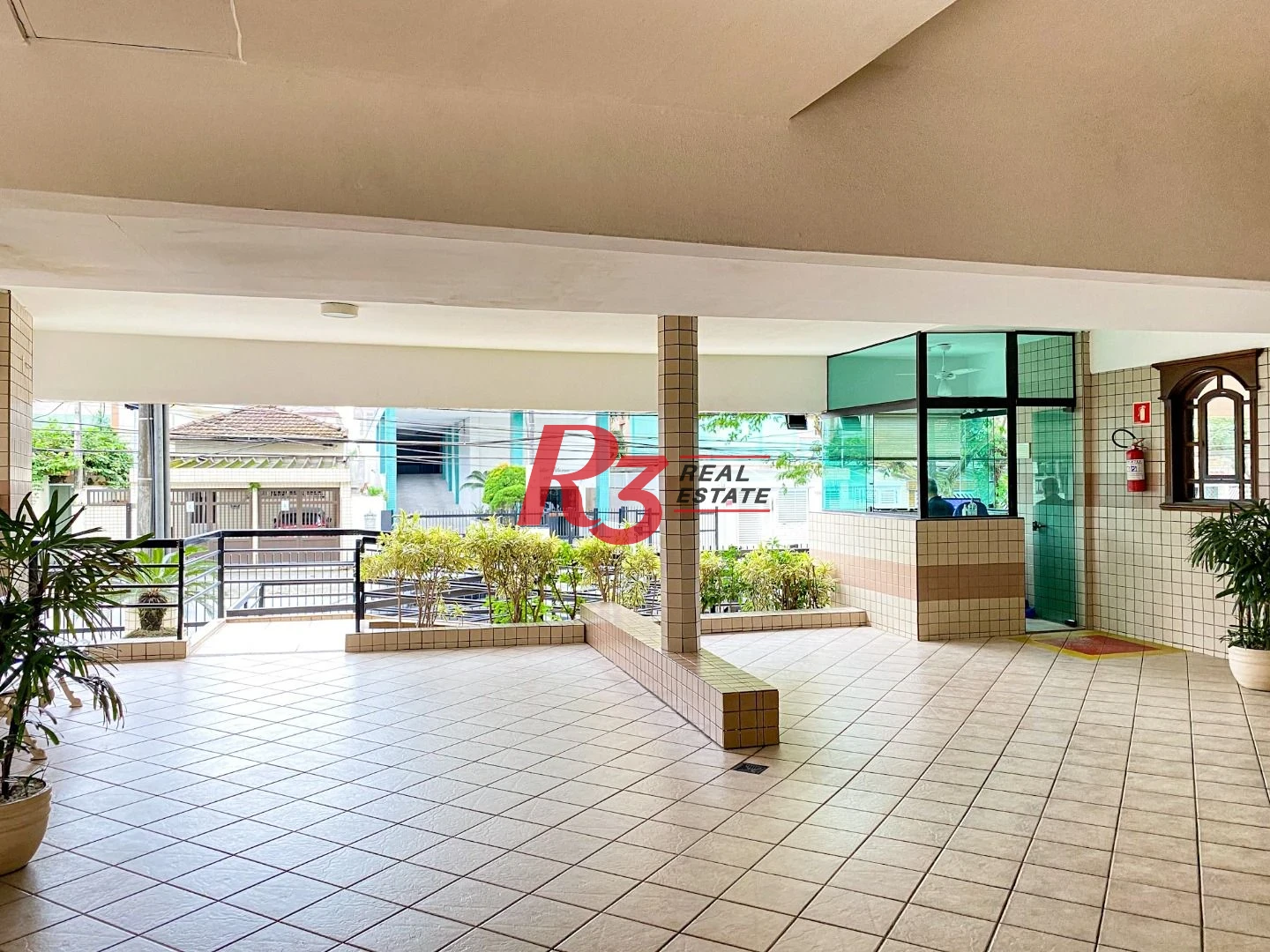 Apartamento com 3 dormitórios à venda, 143 m² por R$ 600.000,00 - Campo Grande - Santos/SP