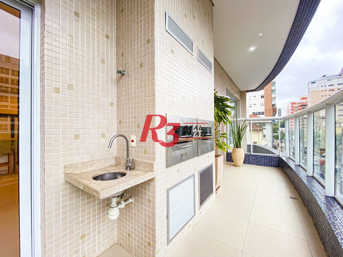 Apartamento Duplex com 3 dormitórios, 217 m² - venda por R$ 3.800.000,00 ou aluguel por R$ 35.000,00/mês - Boqueirão - Santos/SP