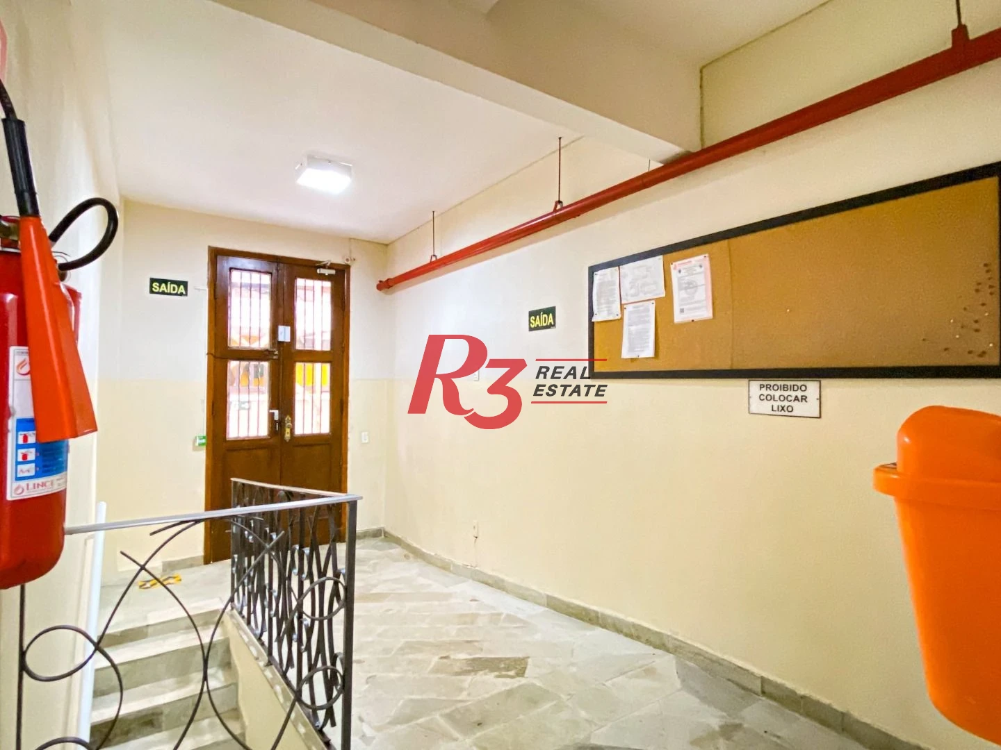 Apartamento com 3 dormitórios à venda, 160 m² por R$ 1.300.000,00 - Aparecida - Santos/SP
