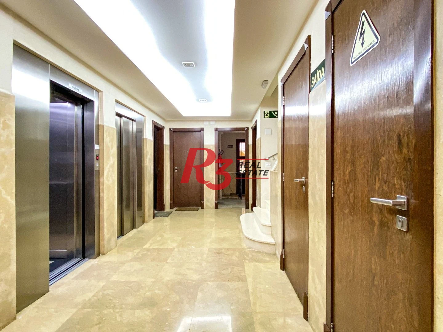 Apartamento com 3 dormitórios à venda, 160 m² por R$ 1.300.000,00 - Aparecida - Santos/SP