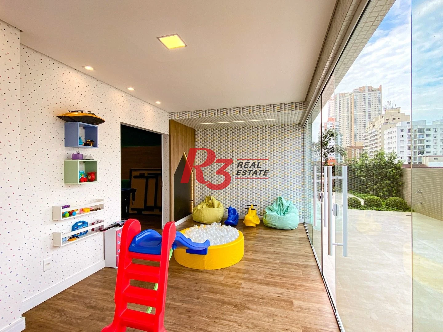 Apartamento à venda, 136 m² por R$ 1.875.000,00 - Boqueirão - Santos/SP