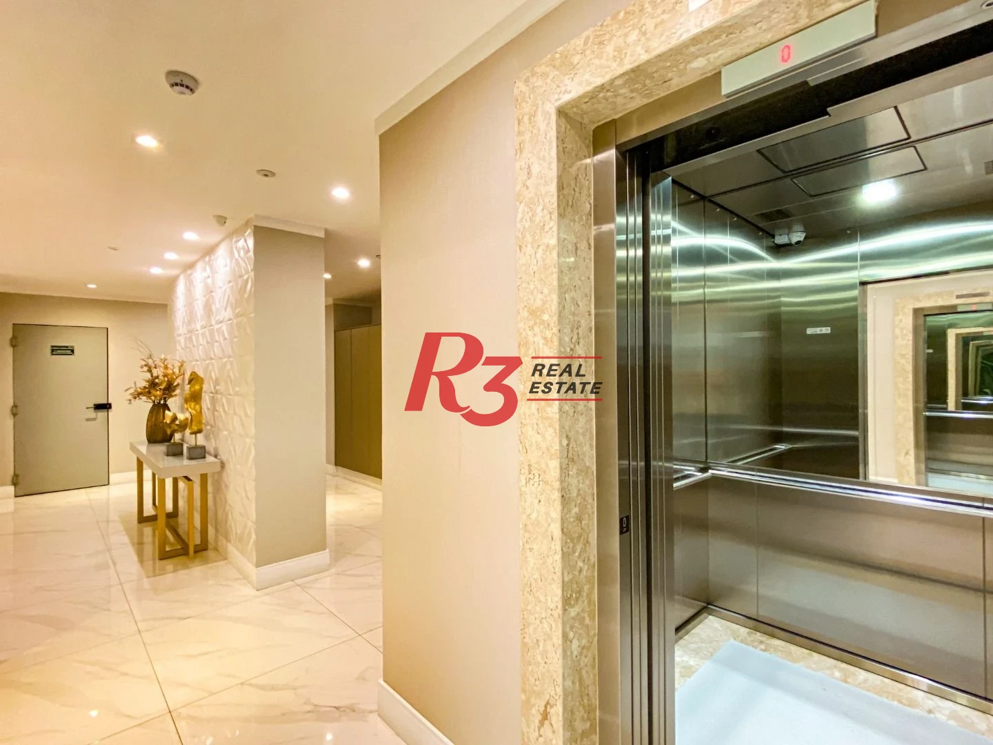 Apartamento à venda, 136 m² por R$ 1.875.000,00 - Boqueirão - Santos/SP