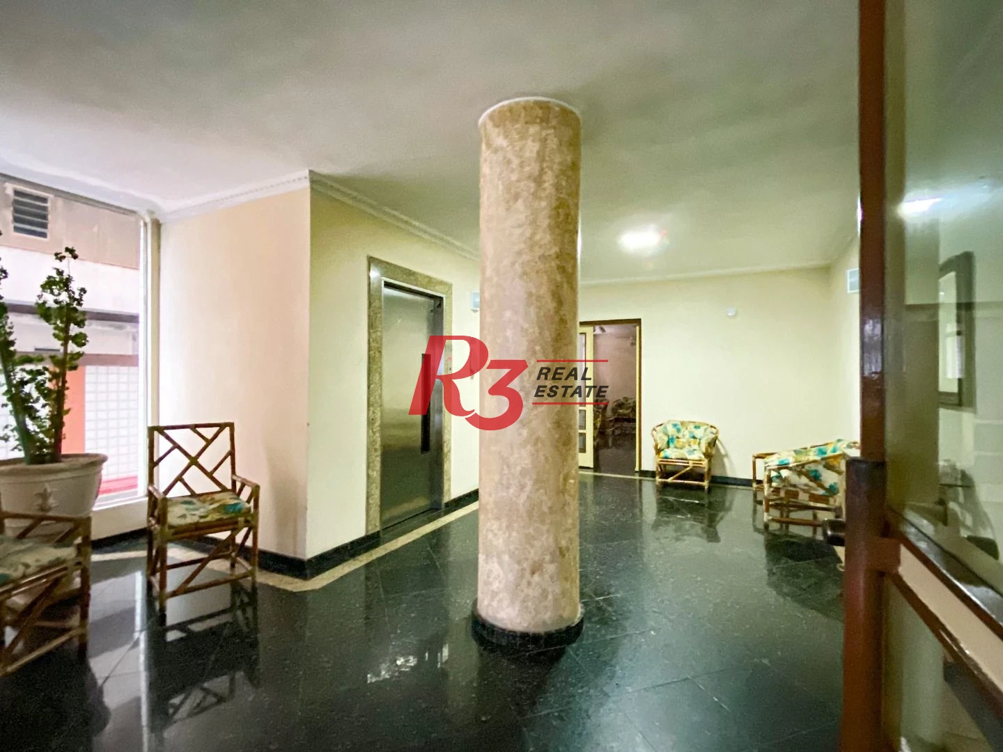 Apartamento à venda, 80 m² por R$ 639.000,00 - Embaré - Santos/SP