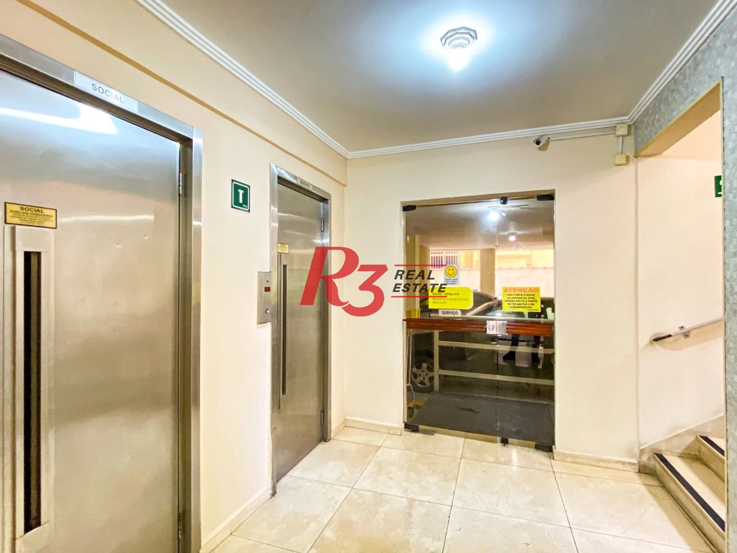 Apartamento com 2 dormitórios à venda, 57 m² por R$ 450.000,00 - Boqueirão - Santos/SP