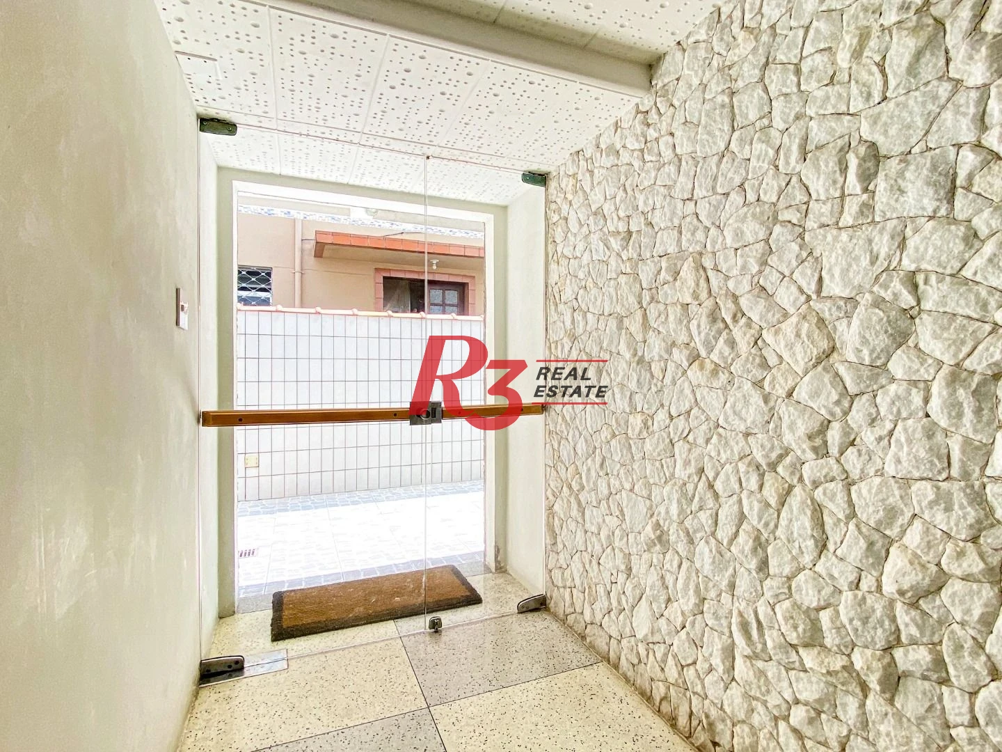 Apartamento com 3 dormitórios à venda, 103 m² por R$ 660.000,00 - Boqueirão - Santos/SP