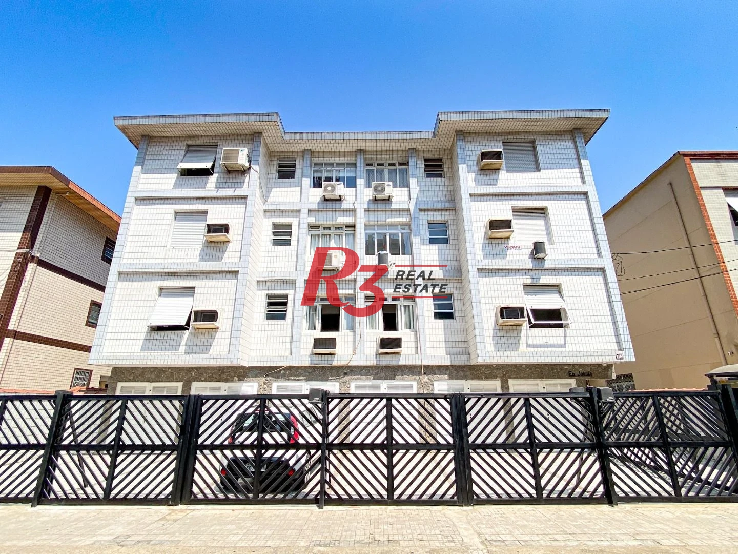 Apartamento com 3 dormitórios à venda, 103 m² por R$ 660.000,00 - Boqueirão - Santos/SP