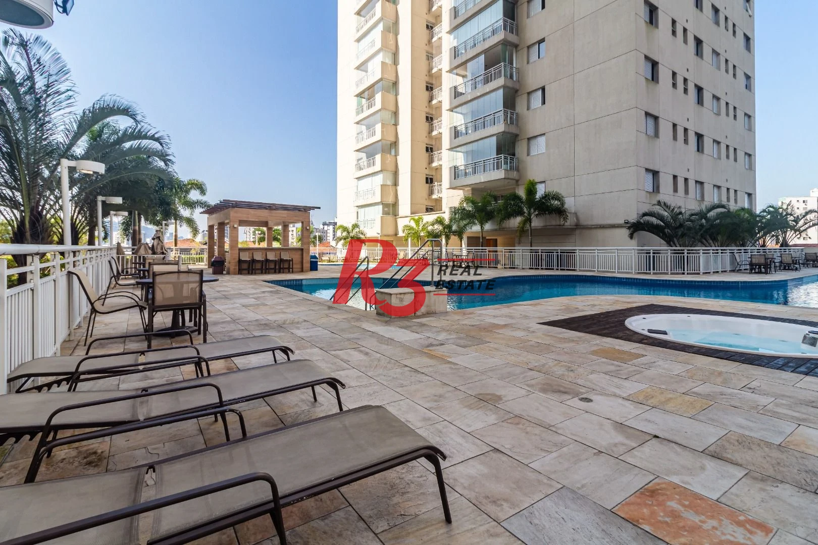 3 dorm com uma suíte - varanda gourmet - 2 vagas - lazer completo